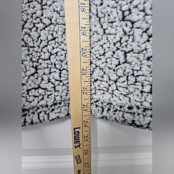 Disney Nightmare Before Christmas Jack Skellington Sherpa Sweatshirt Small - Picture 5 of 7